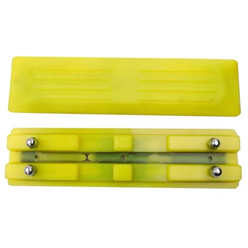 浪伍 橡胶履带板 450mm(螺丝式或卡扣式) (单位:块)