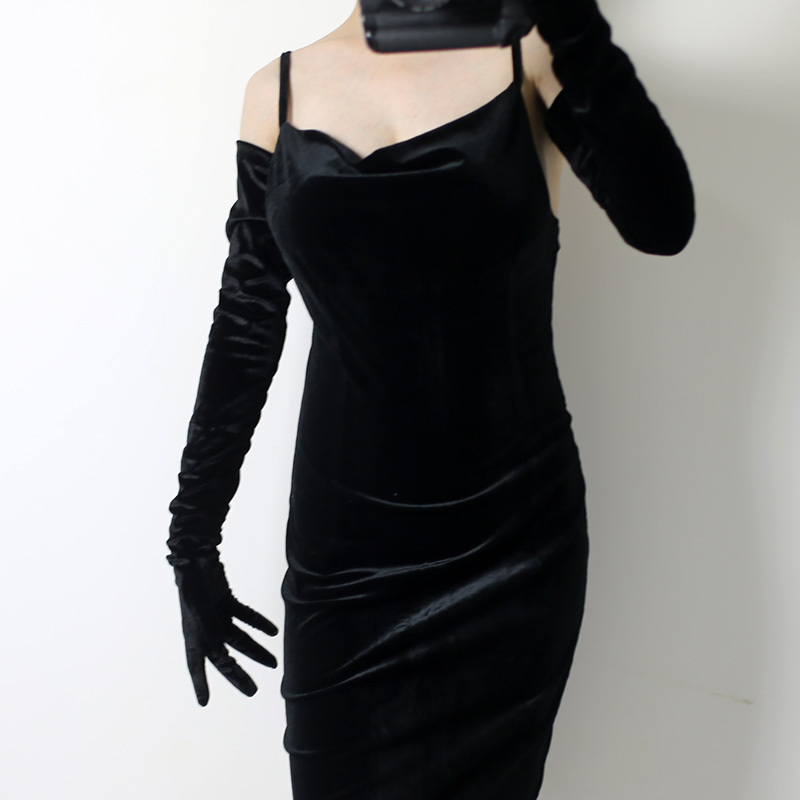 黑色22cm珠宝高端丝绒超长手套女金丝绒天鹅绒赫本复古黑色白色礼服