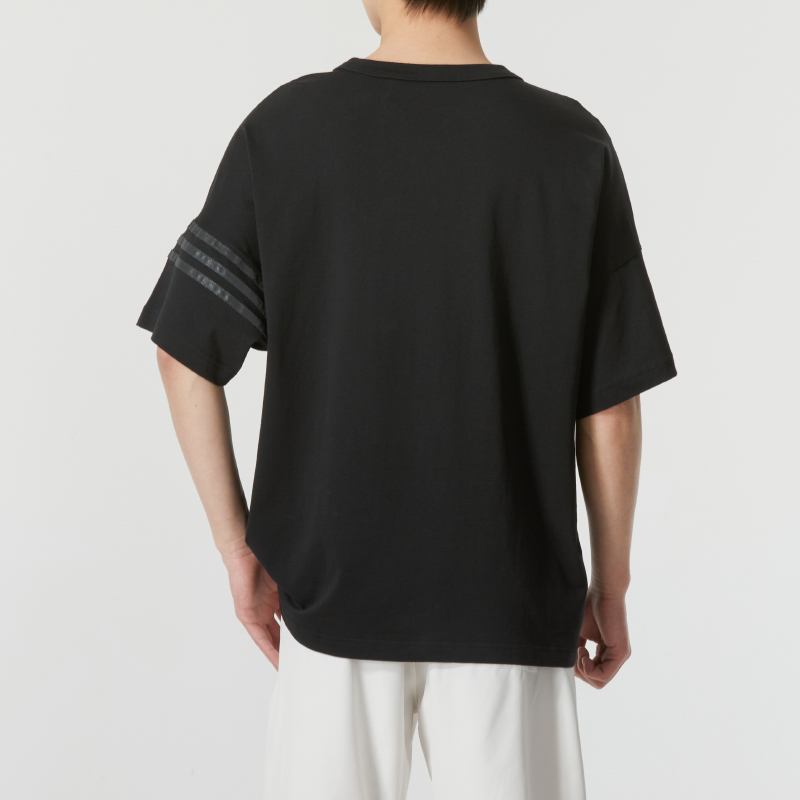 Adidas阿迪达斯三叶草男子新款透气宽松休闲短袖T恤IR9452 ZP