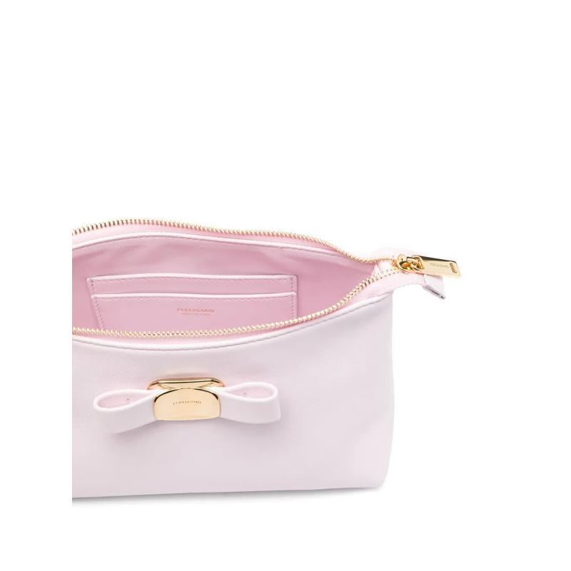 Salvatore Ferragamo女士小方包真皮迷你链条百搭通勤手提斜挎两用包