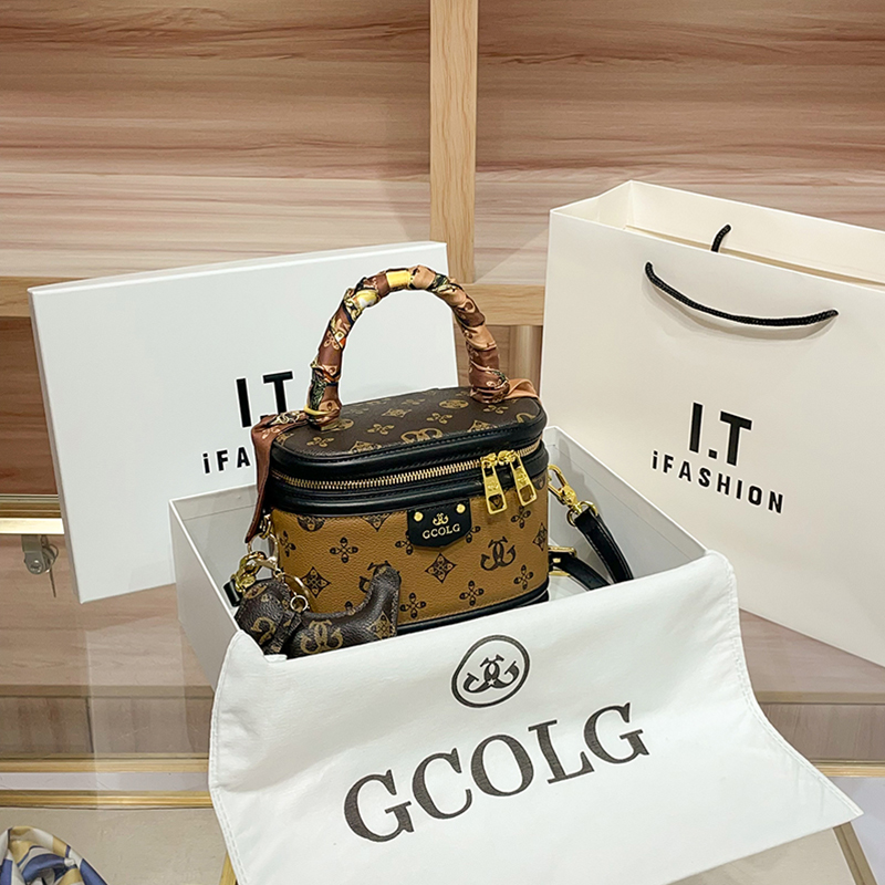 欧美时尚女士包包女2026新款高级感女包小方包单肩斜挎包印花手提发财盒子包小包高清大图