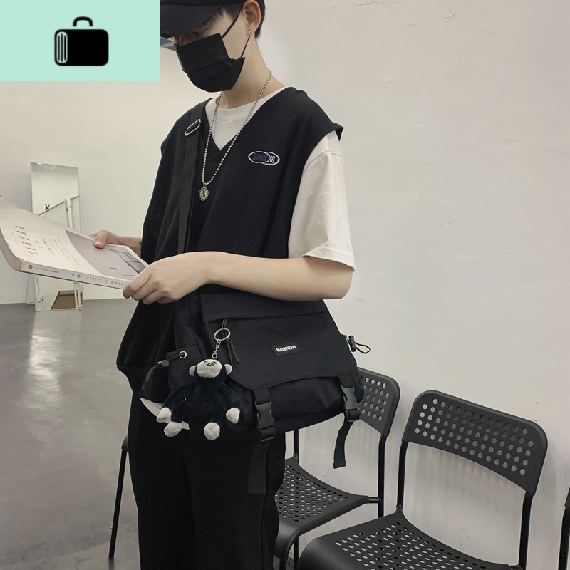 男士单肩包日系潮牌大容量斜挎包男女韩版ins百搭街头潮流邮差包NEW LAKE高清大图