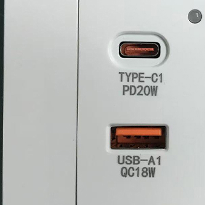 长铁 USB快充插座面板 220V 个高清大图