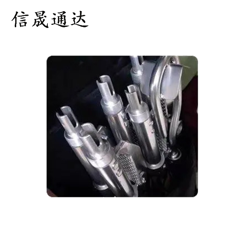 信晟通达 蜈蚣梯 六米六节 套高清大图