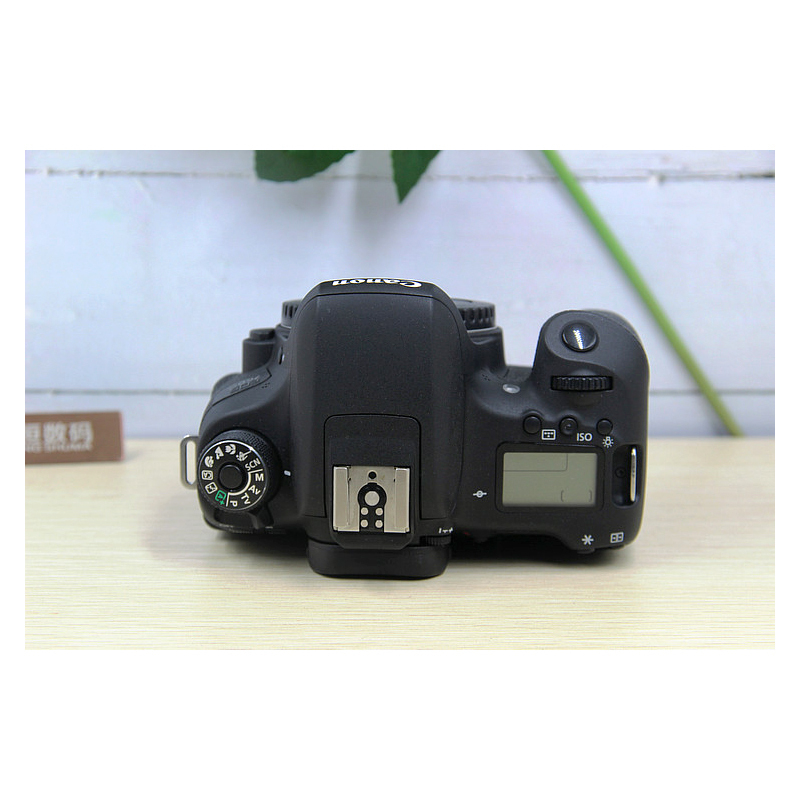 [二手95新]佳能 760D+18-135mm STM APS画幅单反相机[套机]