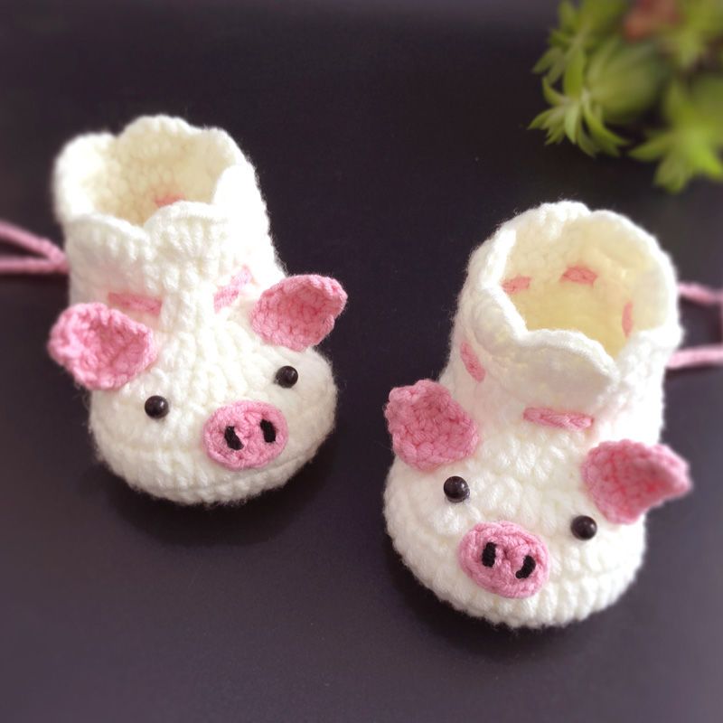 手工钩编新生婴儿鞋软底满月百天宝宝毛线鞋可爱小猪鞋秋冬款成品粉红
