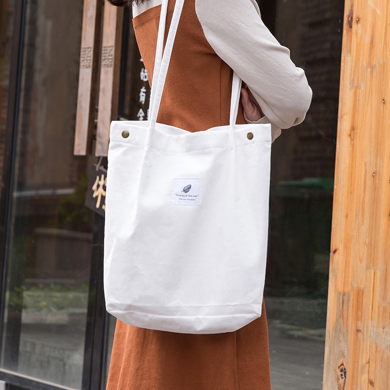 包女夏文艺ins风大学生上课单肩带拉链的日系手提帆布袋黑色 条绒材质