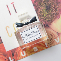 Dior 迪奥 花漾甜心女士迷你Q版香水 5ml 迪奥小姐淡香氛女士香水
