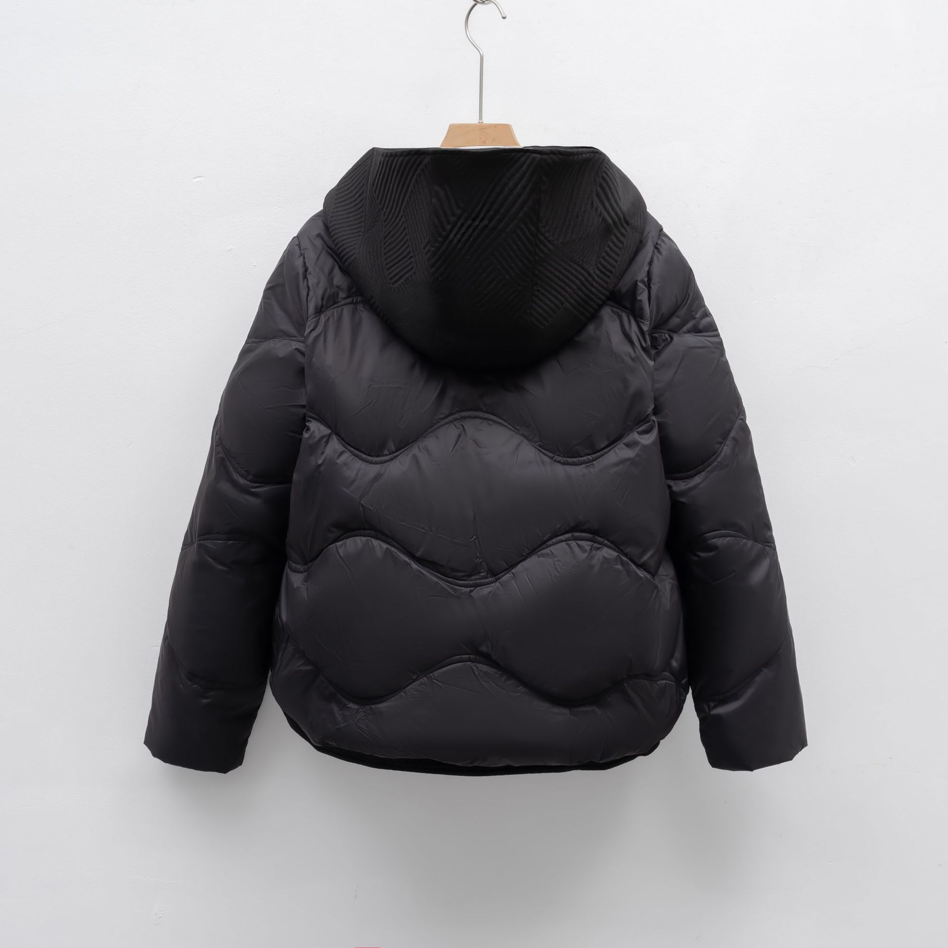 拼接假两件连帽羽绒服女冬季新款保暖休闲面包服潮外套高清大图