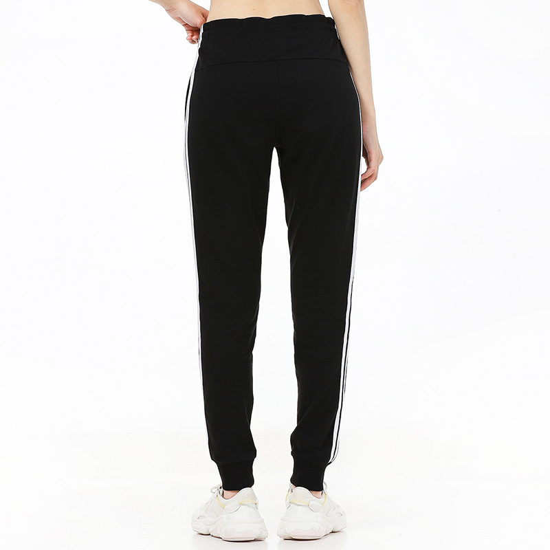 阿迪达斯(adidas)女裤 新款时尚三条纹运动裤修身舒适休闲裤针织束脚长裤GM5542 ZP