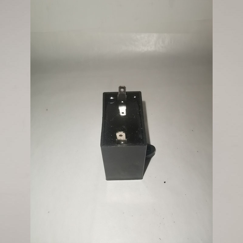 帮客材配法迪欧油烟机CXW-300-M7130启动电容(6uF)高清大图