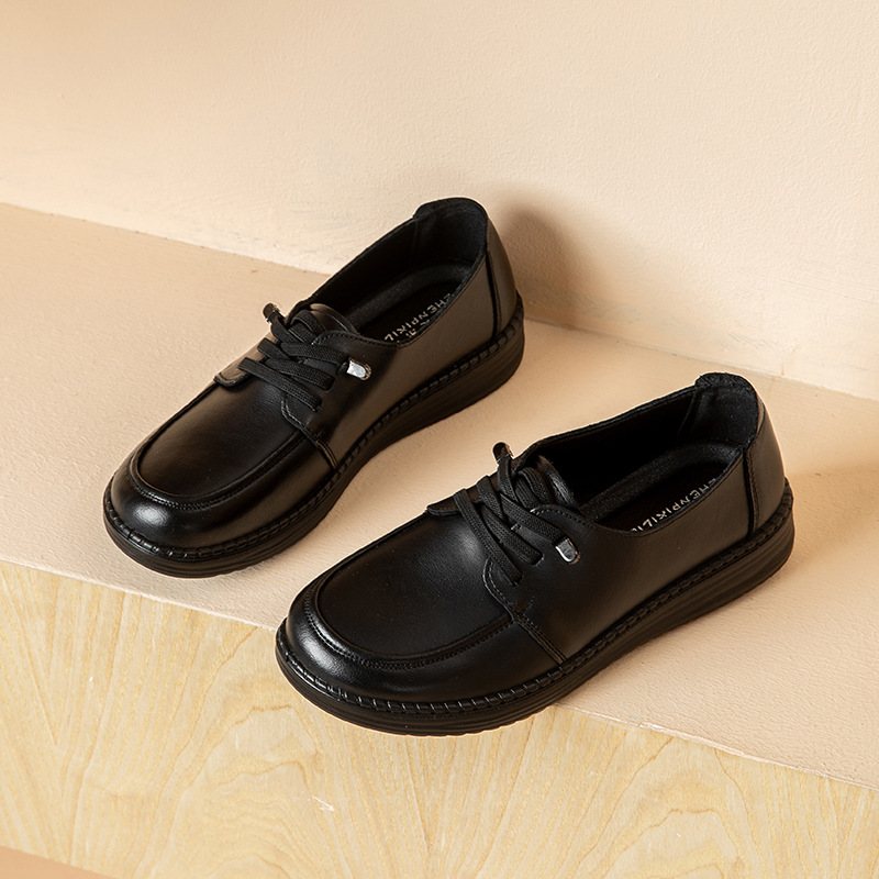 新款热卖四季百搭轻便圆头女鞋舒适妈妈女单鞋