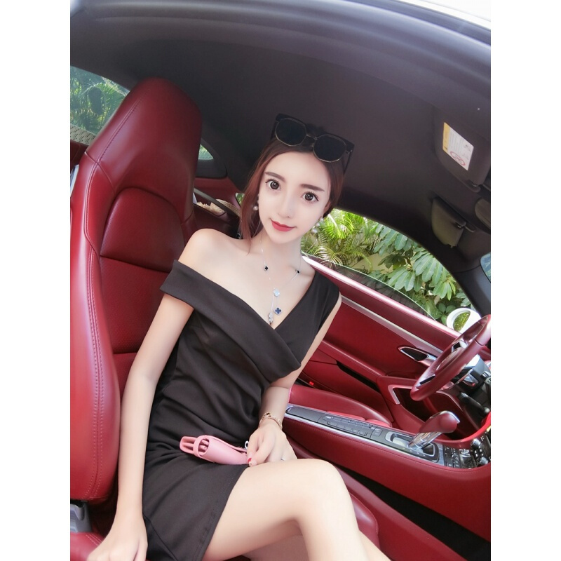 连衣裙女夏新款斜领V领无袖高腰修身显瘦包臀开叉不规则包臀短裙