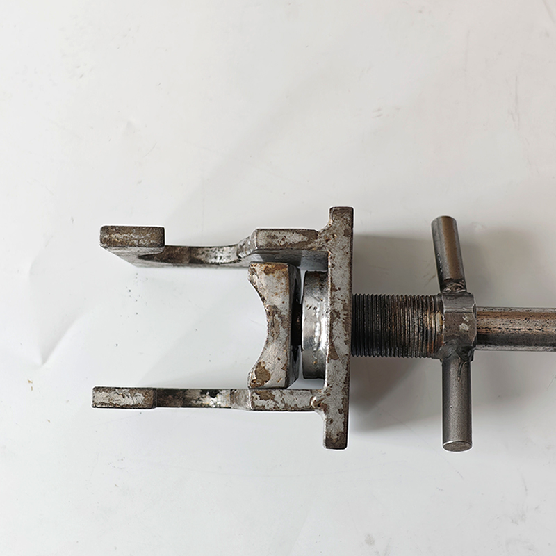 金属加工侧面管/夹CM8-13 个高清大图