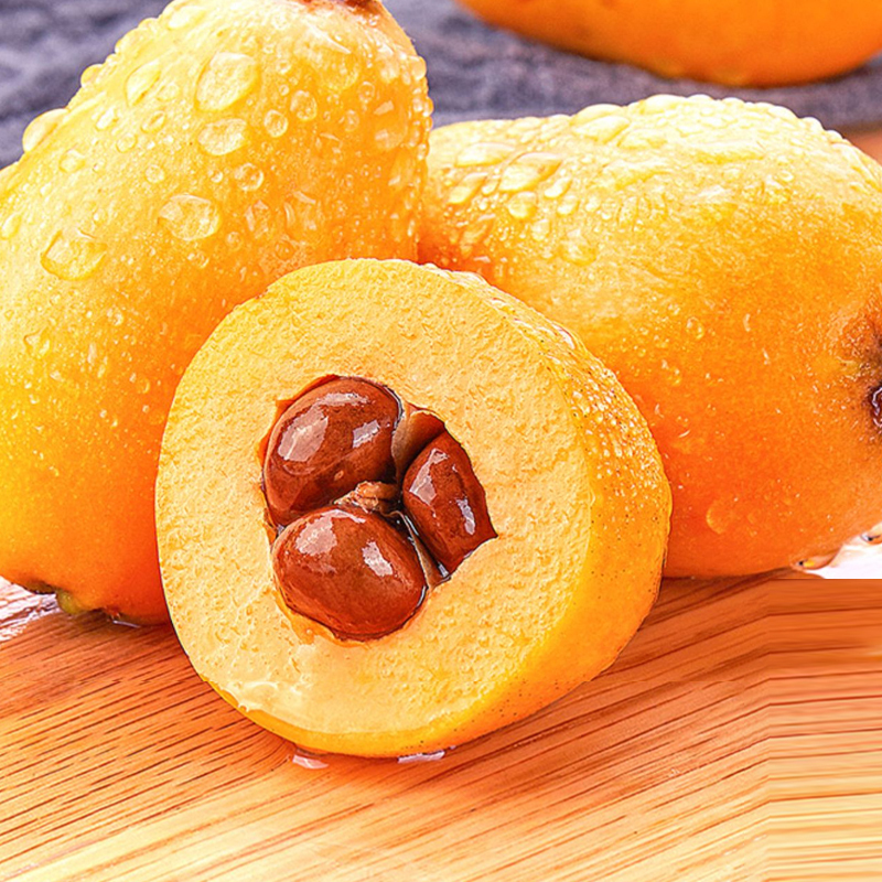 [熊猫鸟]四川五星枇杷 中果 净重4.5斤 新鲜当季水果现摘农家自种