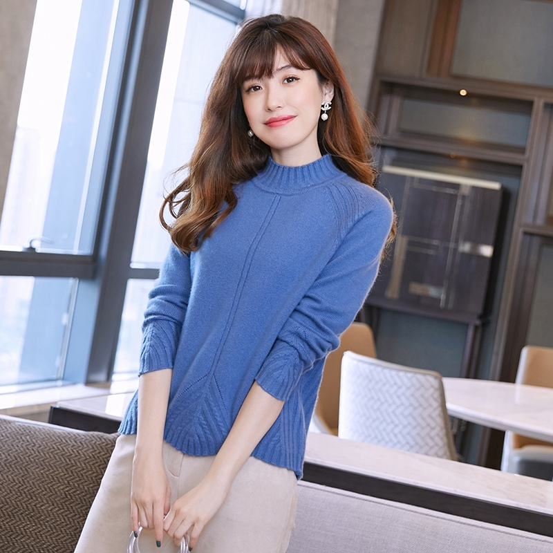 2018秋冬新款花边羊绒衫女半高领毛衣短款套头针织打底衫修身