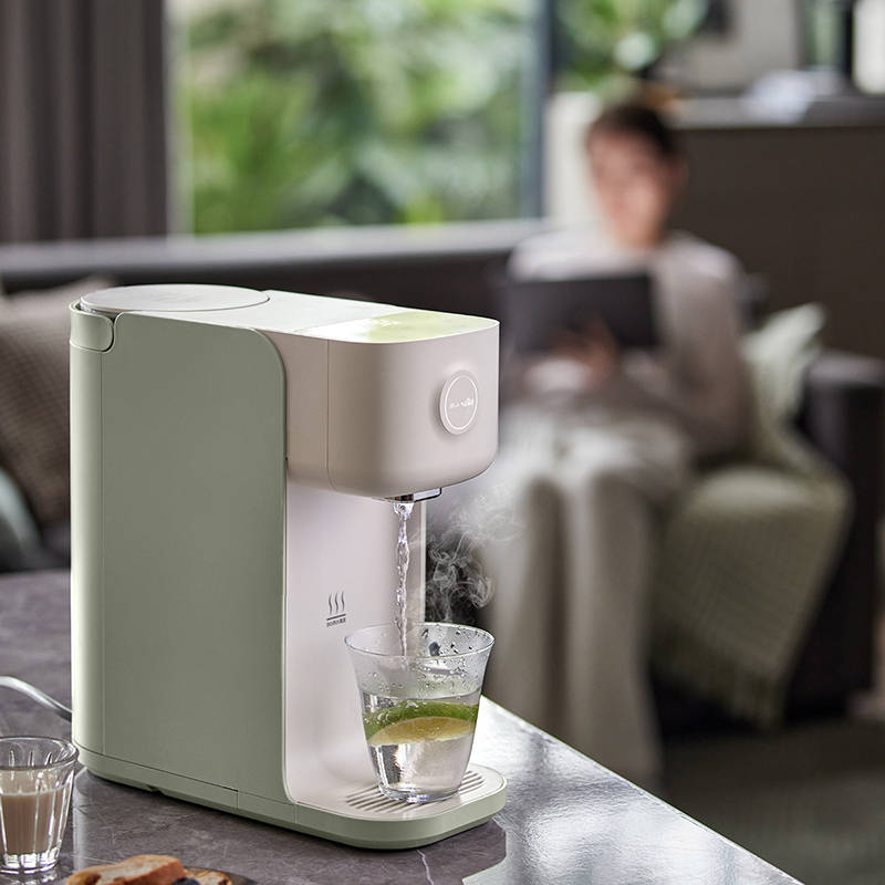 小熊bear2l净水器即热饮水机小型台式家用多功能全自动智能一体机ysj