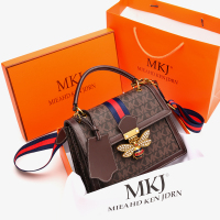 MKJ女包包2020新款潮时尚女士宽肩带小方包百搭手提包大气斜挎包蜜蜂包欧美时尚小包 咖啡色+礼盒包装