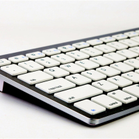 吉选(GESOBYTE)BK78蓝牙键盘 办公键盘 商务键盘 78键 超薄 surface ipad苹果手机平板 银白