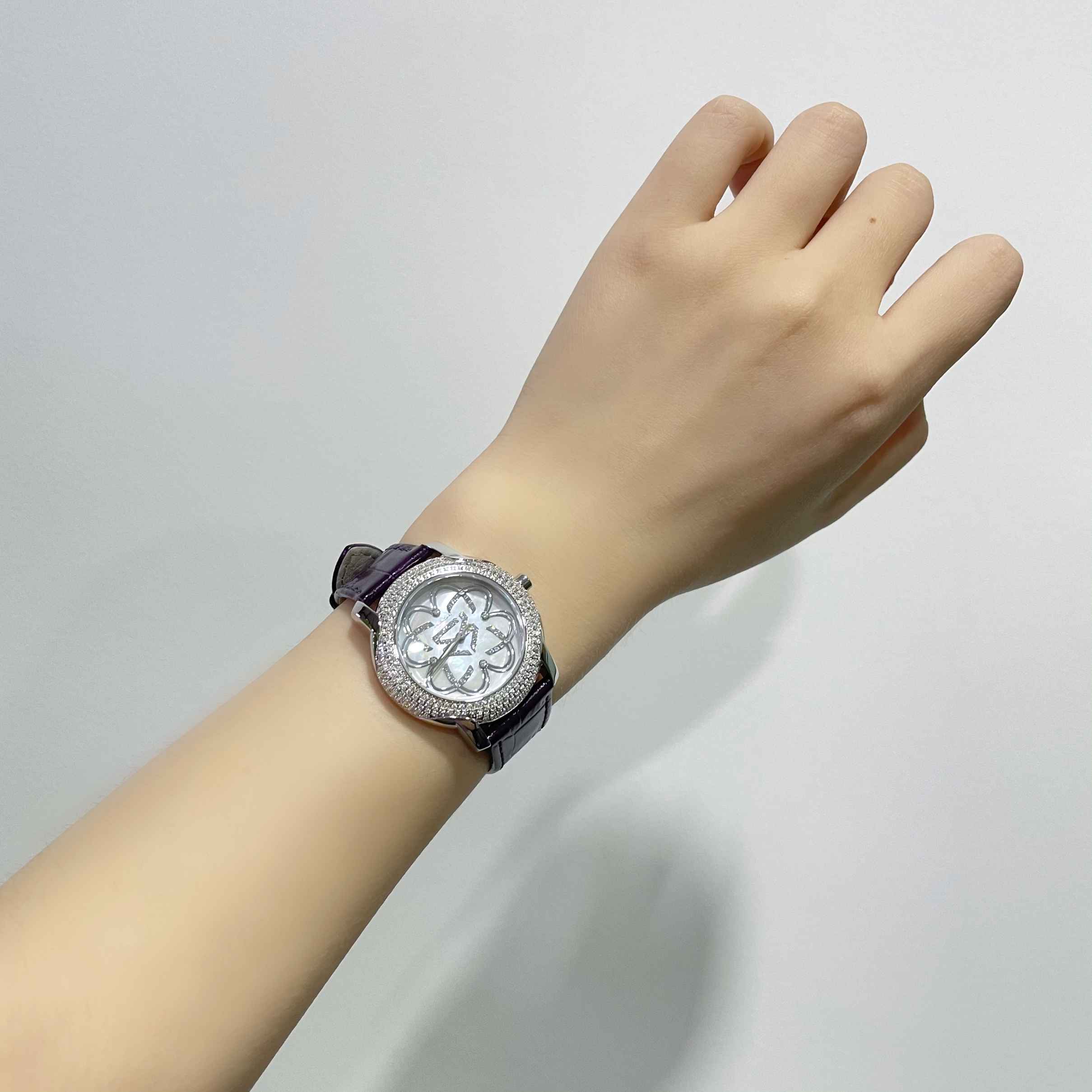 妙时空（MIUSKONE） 石英表圆形镶钻表壳 石英机芯 典雅系列女士腕表MS22 私定配色（联系客服）