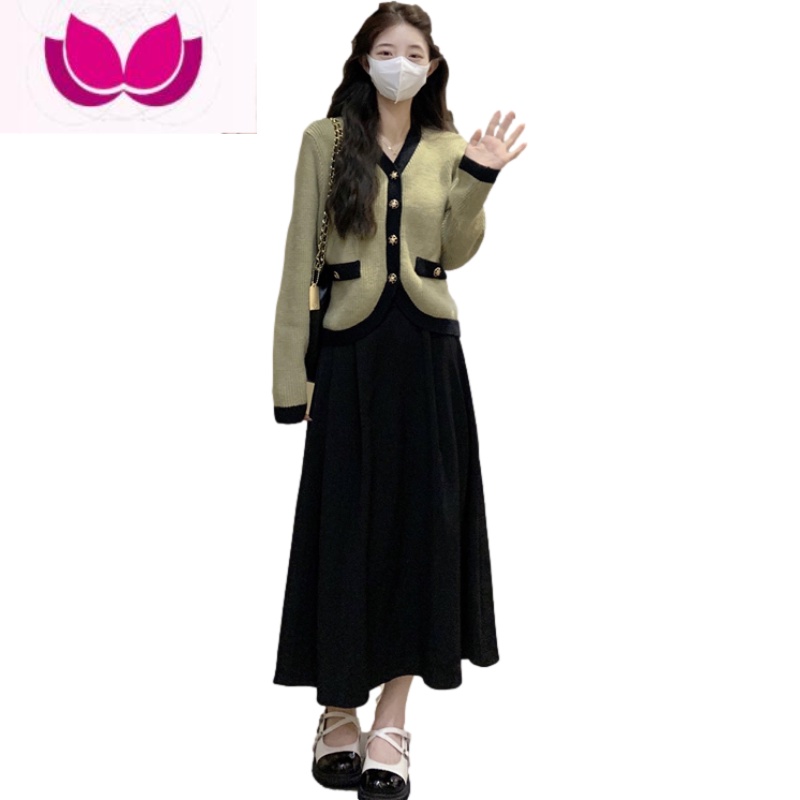 七斓2023新款女装茶系温柔穿搭整套搭配毛衣连衣裙子小香风套装高清大图