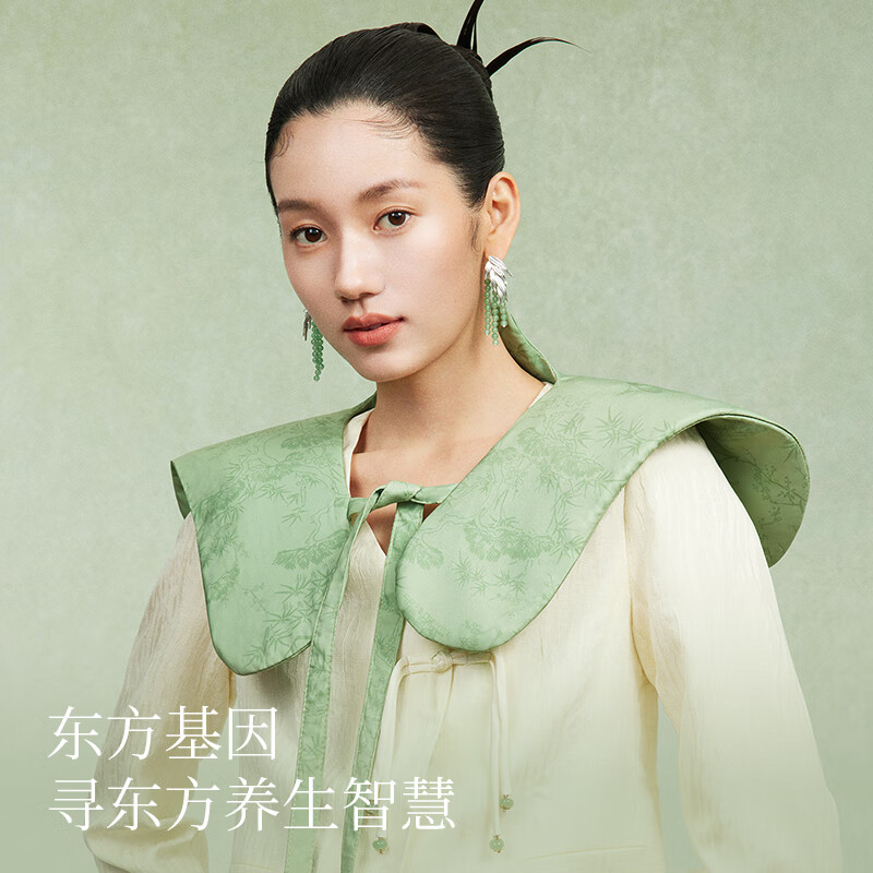左点(ZDEER) 养生娘娘艾草养生披肩(故宫款)高清大图