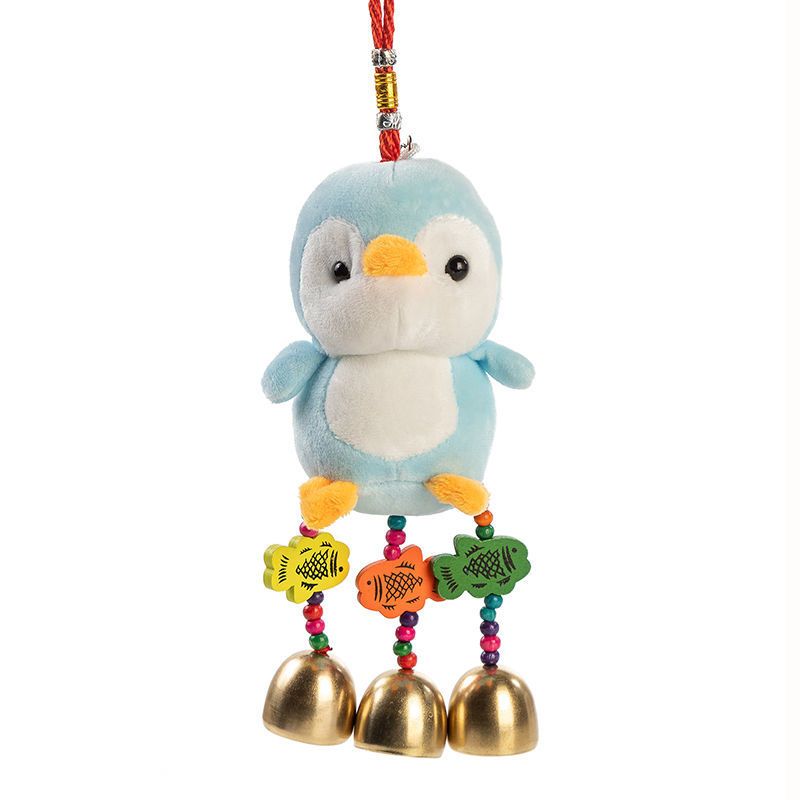 草莓卡通毛绒小风铃挂饰可爱车载铜铃铛挂件哄宝宝店铺进门提醒门铃铛