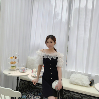 女装2019款黑色压褶荷叶边气质短款高贵名媛显瘦连衣裙夏