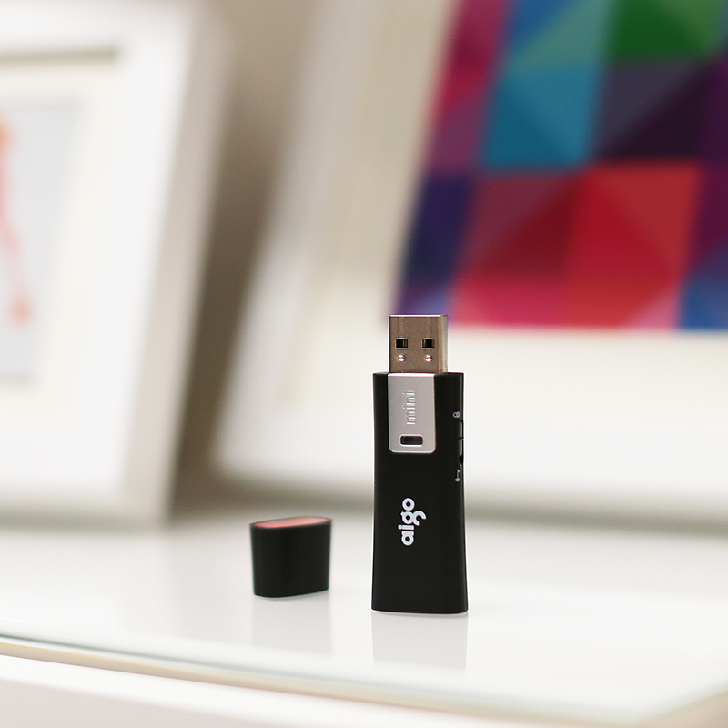 爱国者(aigo) 32GB USB2.0 U盘 L8202写保护 黑色 防病毒入侵 防误删 2个装