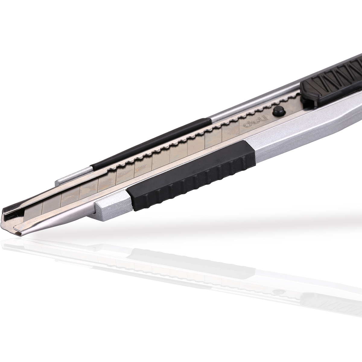 得力 美工刀(银色)(把)2056 小号裁纸刀切纸刀 锋利金属刀架 锌合金刀壳(192把起订,低于起订量不发货)高清大图