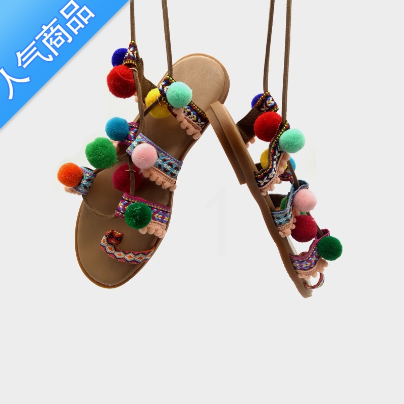 SUNTEK交叉绑带流苏彩色毛球球平底罗马凉鞋女民族风波西米亚套趾沙滩球高清大图