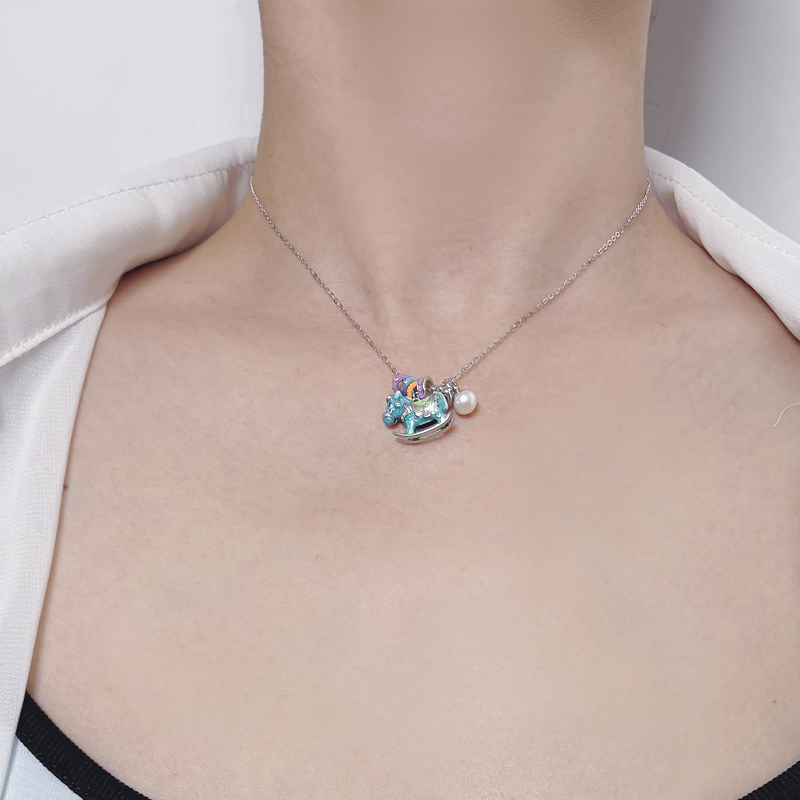 北京黄金 925 银天然珍珠滴胶木马项链 童趣银饰套链可爱造型设计生日送礼礼物 蓝色