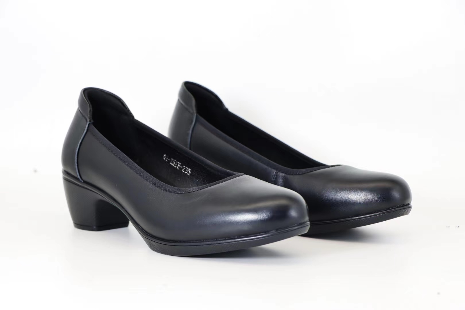 TM女凉全皮防滑耐磨减震单皮鞋 劳保鞋源头工厂可来样定制35-46码双 37码 黑色