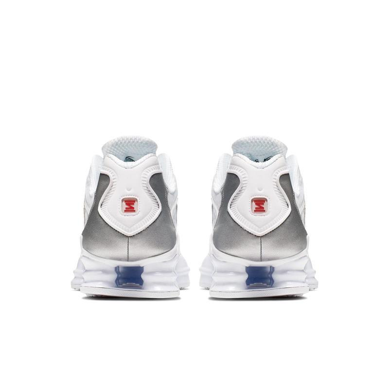 耐克(NIKE)SHOX科技全掌缓震透气网布休闲运动鞋男潮流百搭板鞋