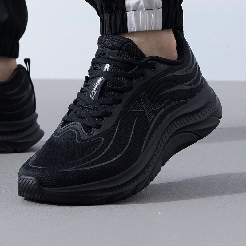 特步男鞋新款运动鞋减震训练鞋跑步鞋876319110030 ZP