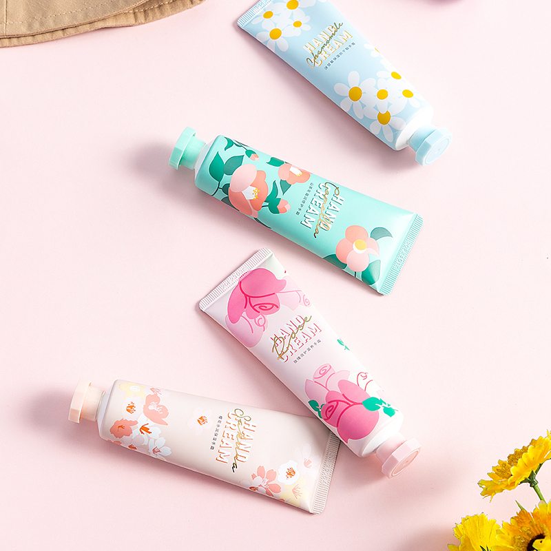 名创优品(miniso) 手霜女冬季防干裂男便携小巧随身装滋润保湿补水[洋甘菊保湿防干裂手霜]
