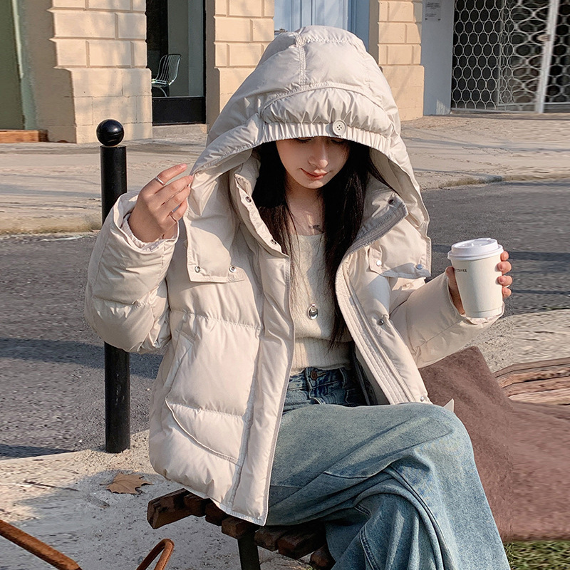 90鸭绒平湖羽绒服2025年秋冬保暖韩版百搭外套女短款连帽85326 