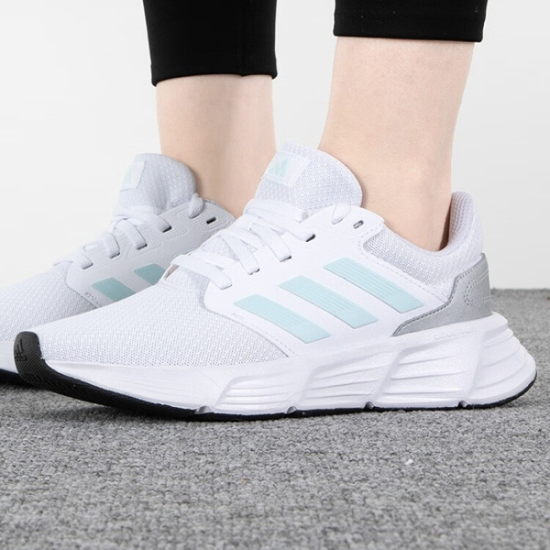 阿迪达斯(adidas)女鞋2023新款轻便透气网面运动跑步鞋HP66HP6636_71358