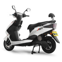 新日(Sunra)电动车 电动摩托车 H3 豪华城市运动款踏板车 成人外卖60V电瓶车 钛合亮光红/钢琴黑
