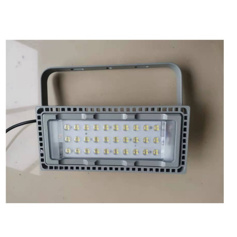 旭升CXS CGZF0106L IP65 AC220V 5000K LED投光灯 白色 100W高清大图