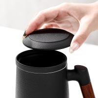 領藝 办公室带盖过滤泡茶杯大容量茶水分离杯杯子陶瓷 平凡马克杯(雅黑)