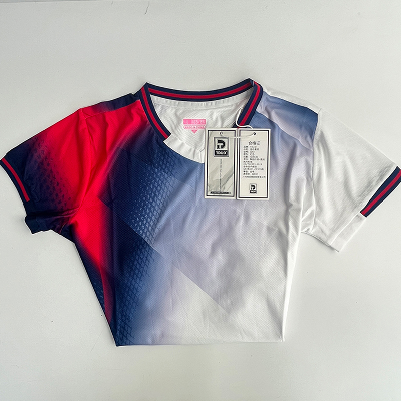 TDUO 羽毛球服 Q40套高清大图