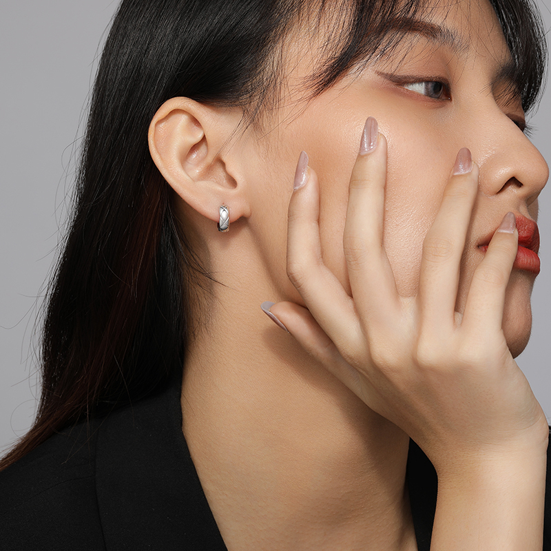 潮宏基漾铂金耳钉单只款白金pt950耳环耳饰女款潮酷礼物计价工费100元