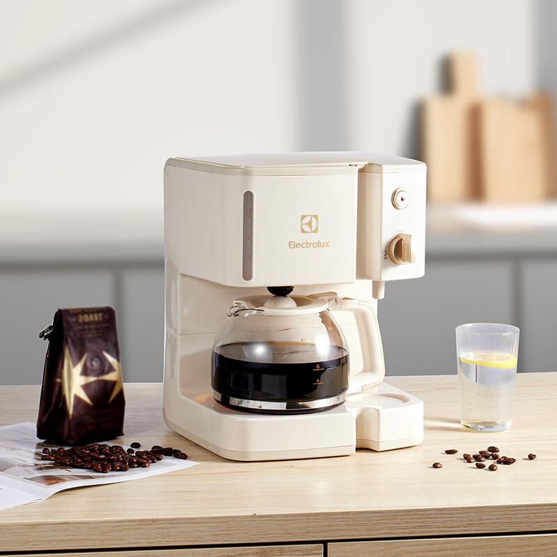 伊莱克斯(Electrolux)多功能咖啡饮水一体机EGCM8101