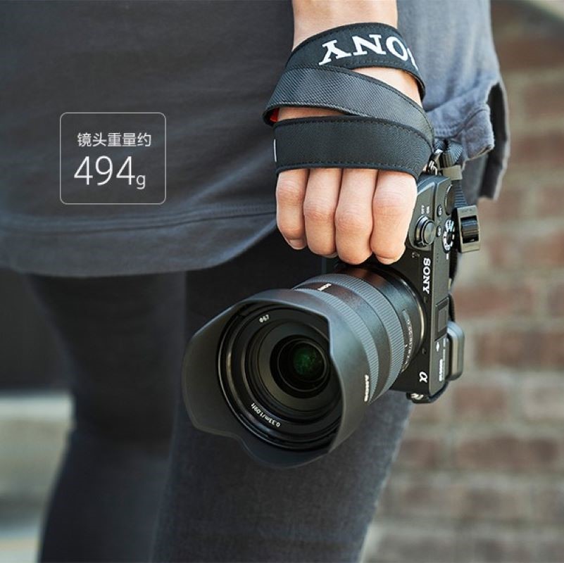 索尼(SONY) E 16-55mm F2.8 G APS-C画幅标准变焦G镜头 (SEL1655G)高清大图