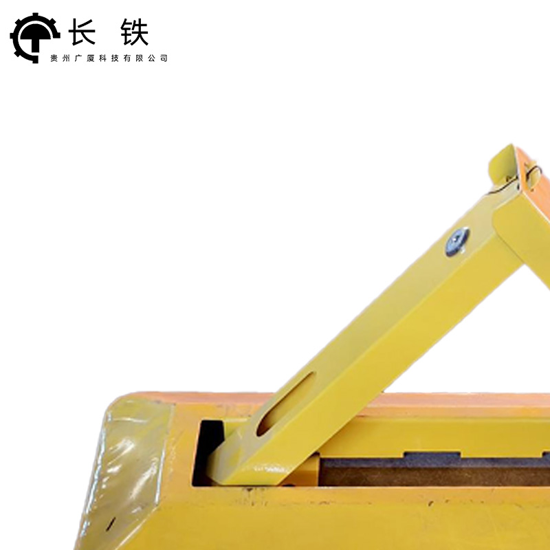 长铁 车位三角地锁 48*16*30cm 个高清大图