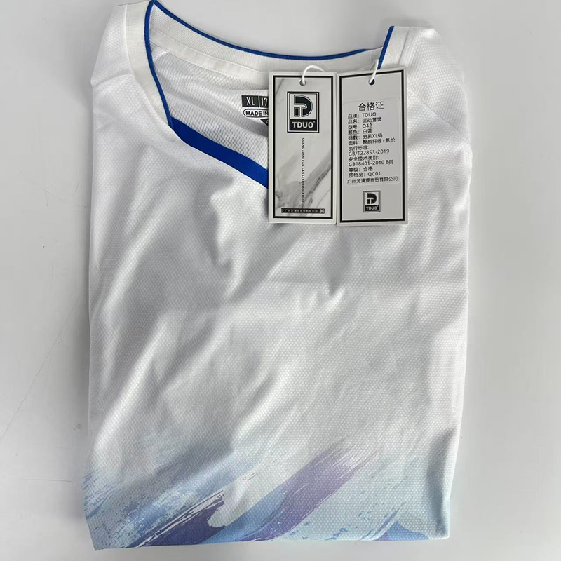 TDUO 羽毛球服 Q42 套高清大图