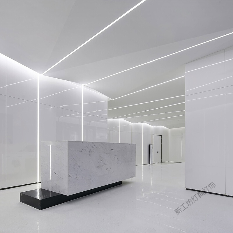 苏宁放心购黑色线性灯嵌入式暗装led线型灯条形铝合金灯客厅线形灯铝