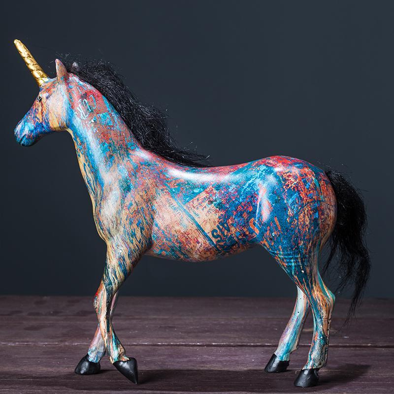 美帮汇欧美风格战马摆饰开业礼品时尚创意马摆件树脂工艺品送礼佳品礼品图片
