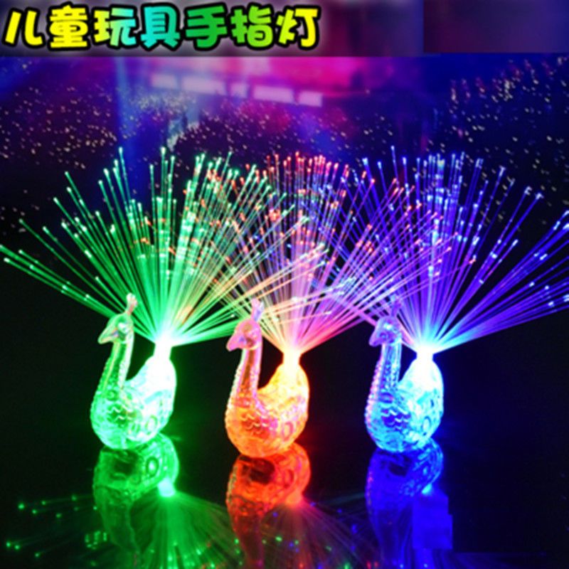 新品圣诞发光戒指七彩卡通闪光软胶手指灯儿童发光地推小礼品夜市|发光手镯 10个
